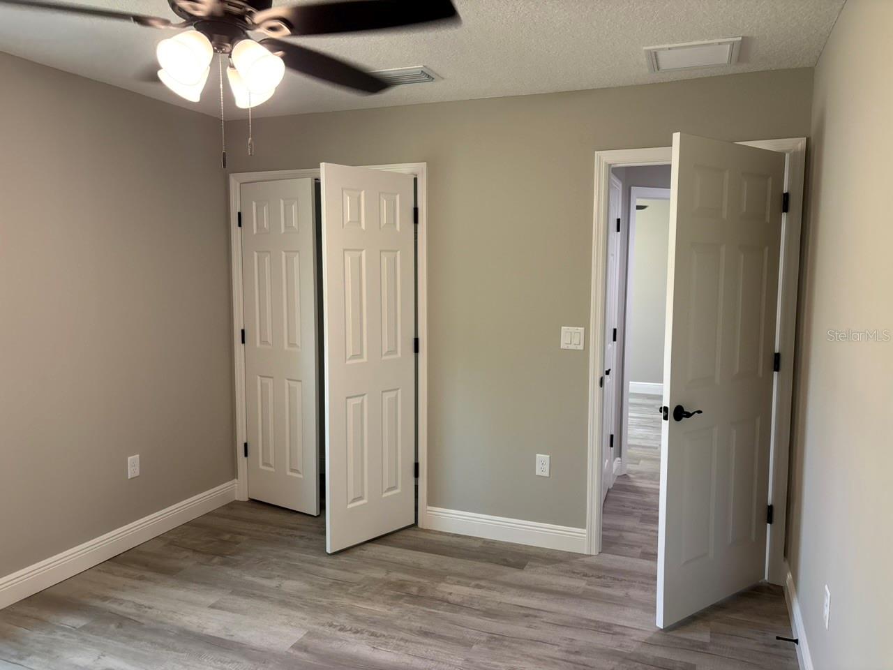 PINE RIDGE - Residential