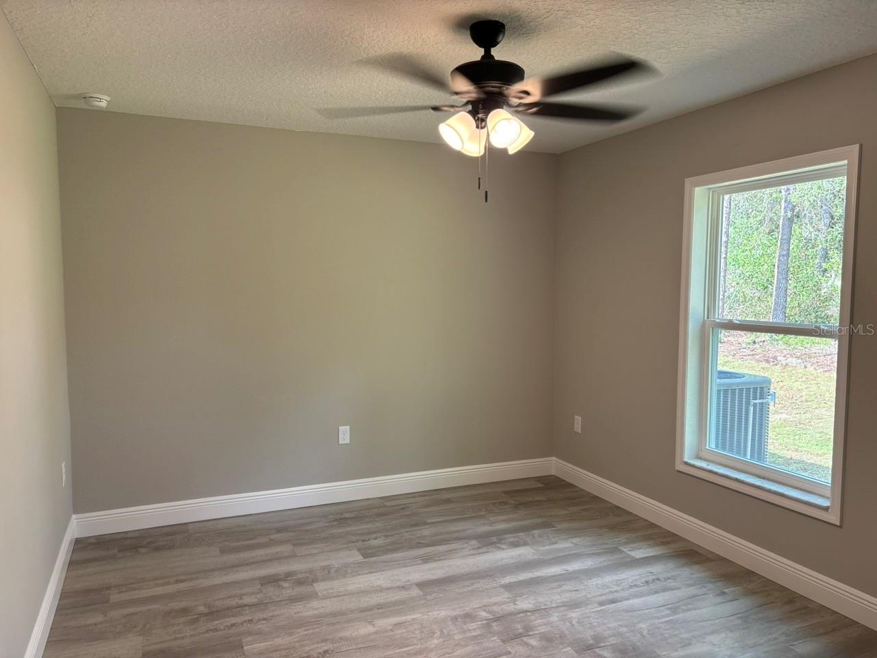 PINE RIDGE - Residential
