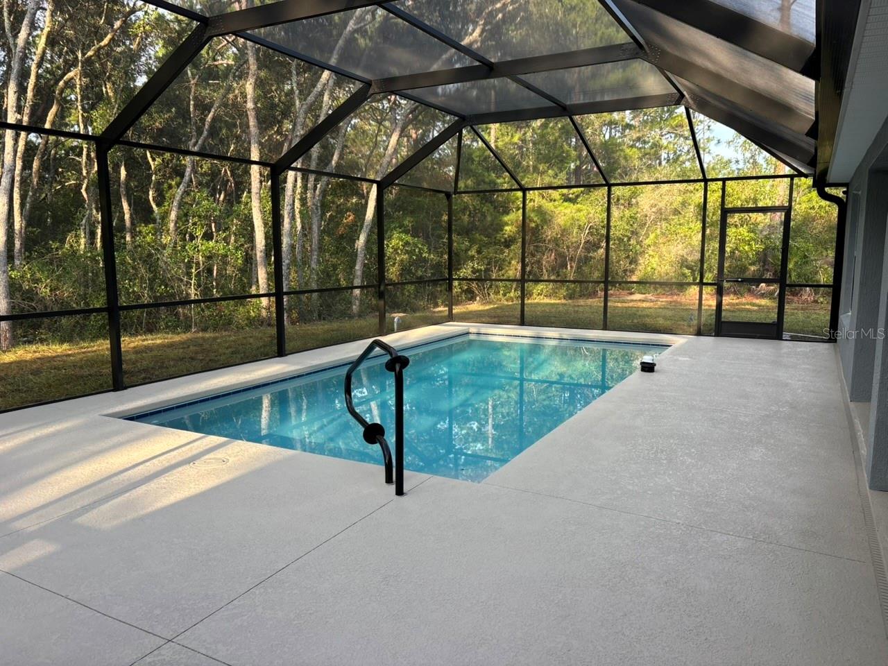 PINE RIDGE - Residential