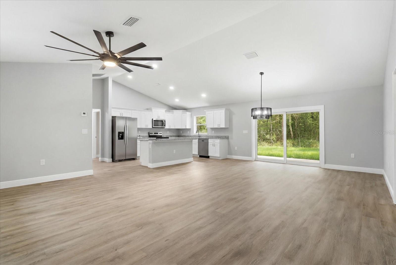 CITRUS SPGS UNIT 05 - Residential
