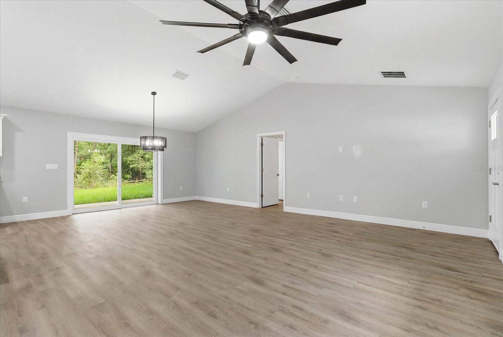CITRUS SPGS UNIT 05 - Residential
