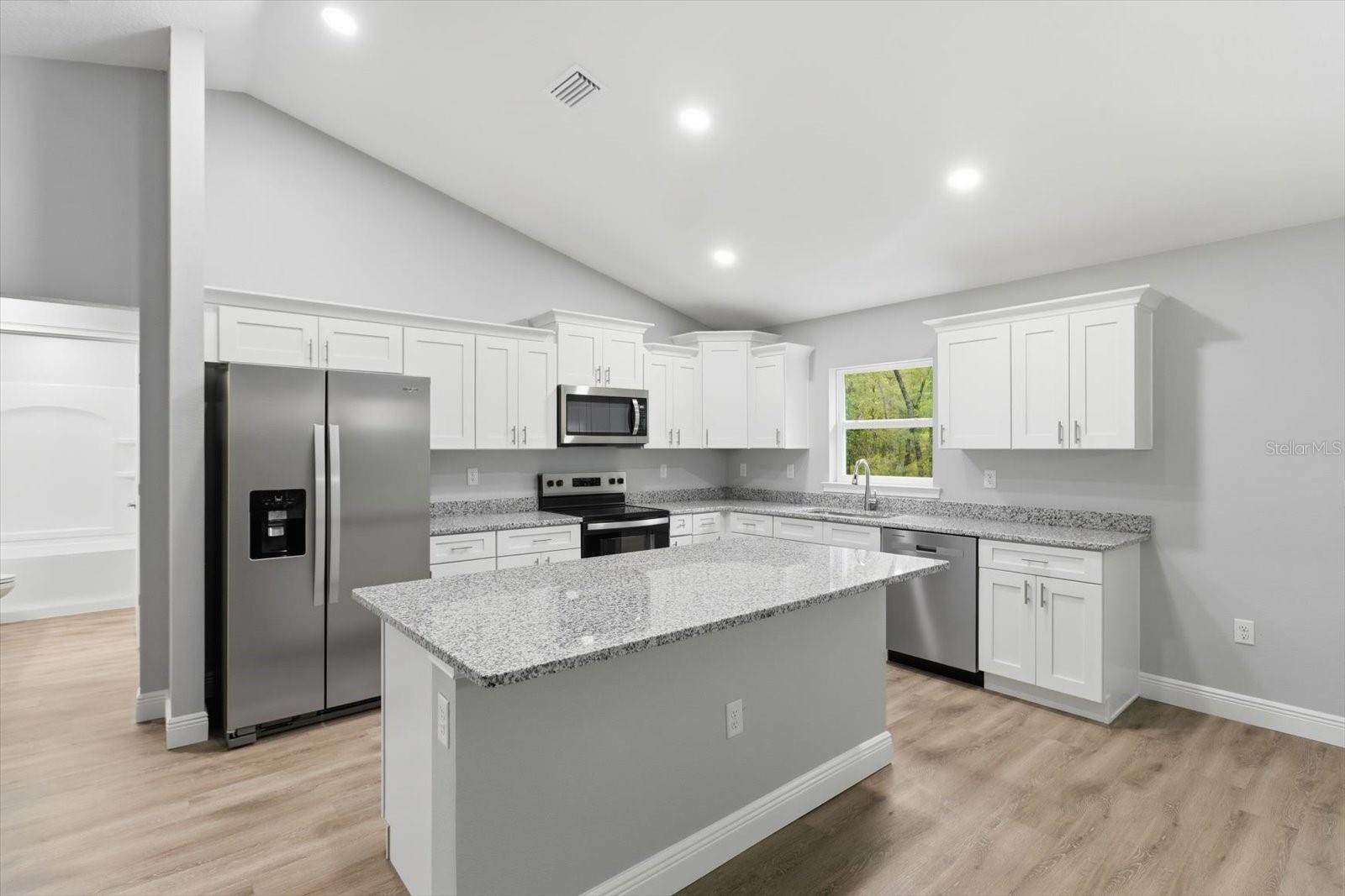 CITRUS SPGS UNIT 05 - Residential