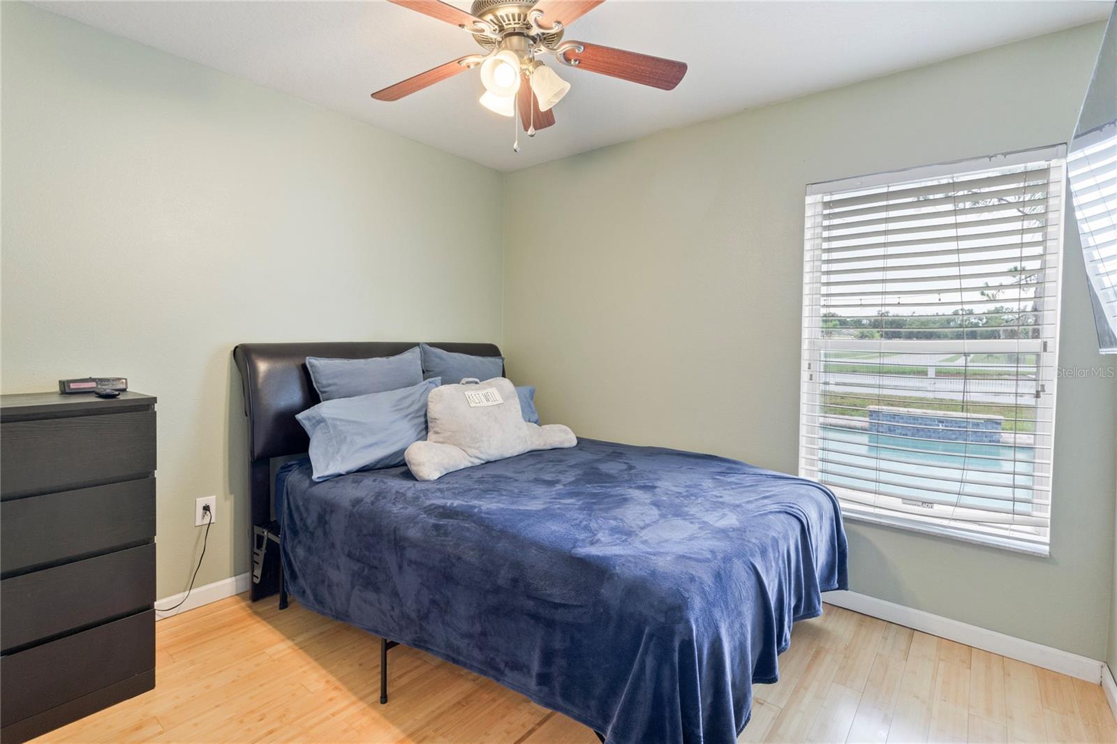 PINE GLEN - Residential