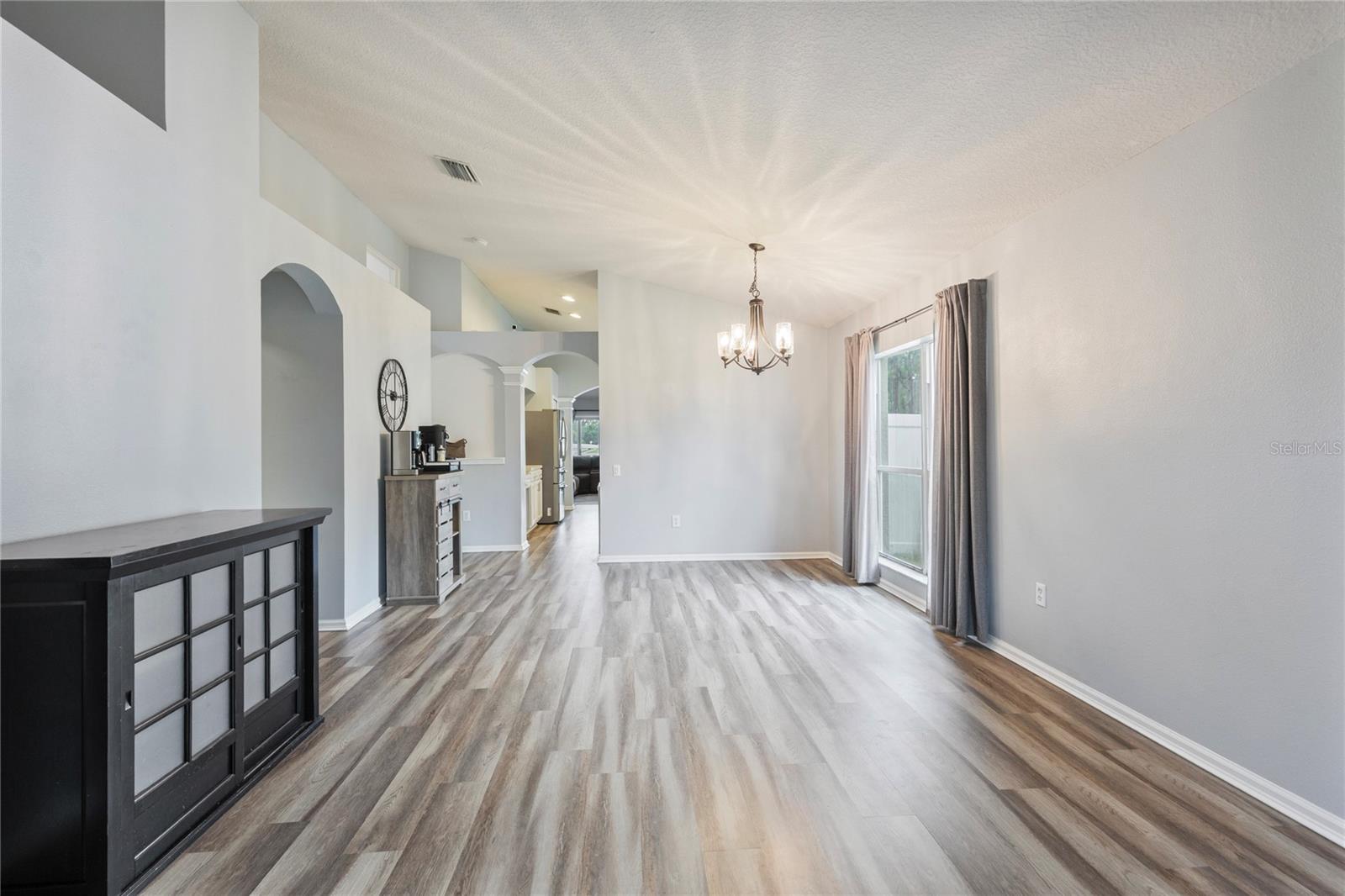 PINE GLEN - Residential