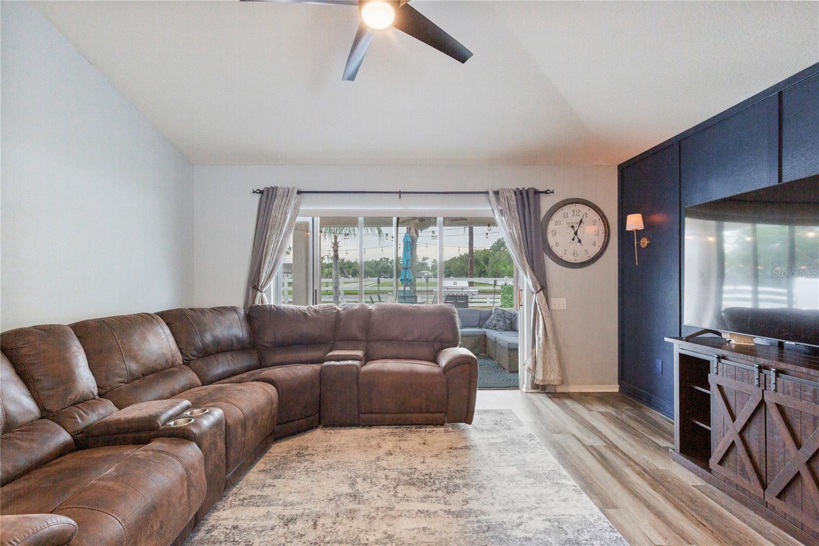 PINE GLEN - Residential