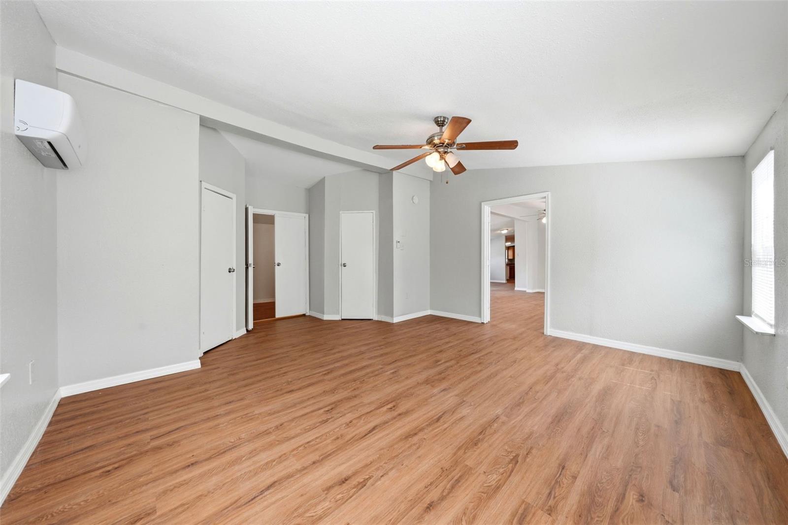 PINE LAKES - Residential