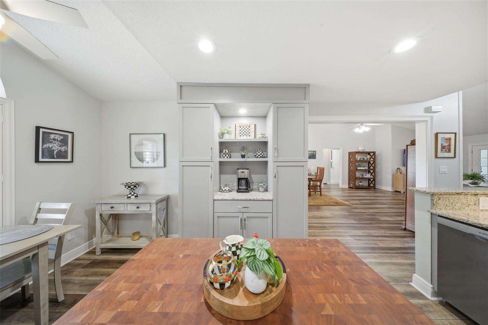 CROWN POINT SPGS - Residential