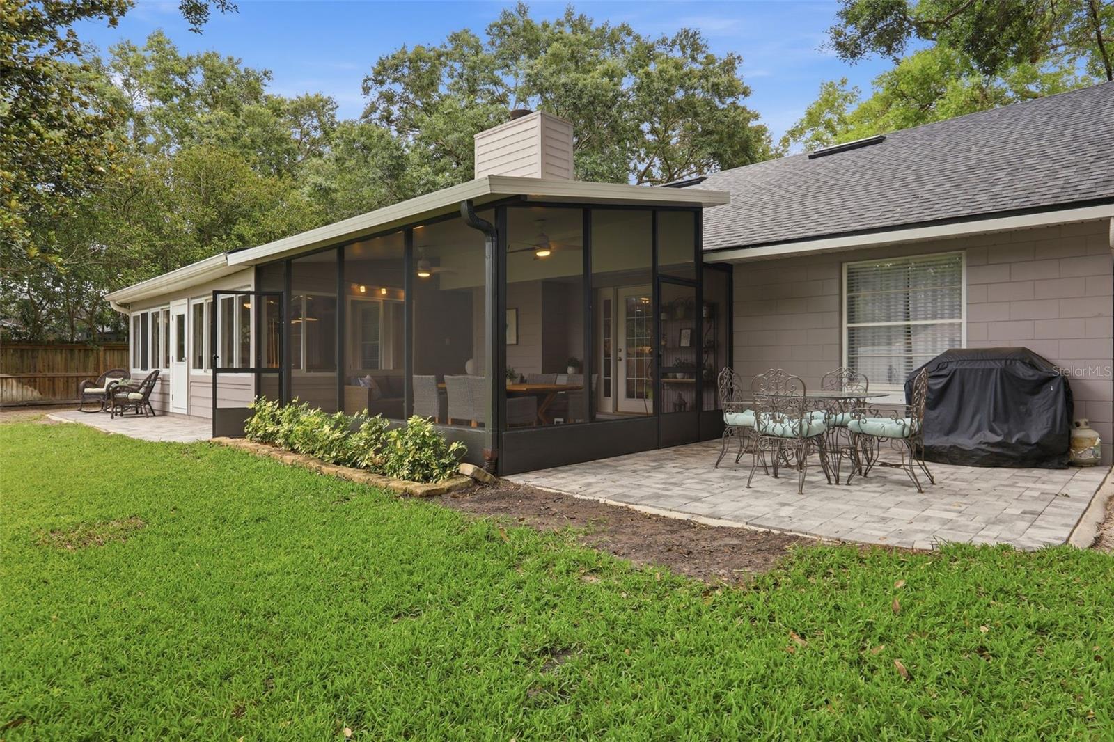CROWN POINT SPGS - Residential