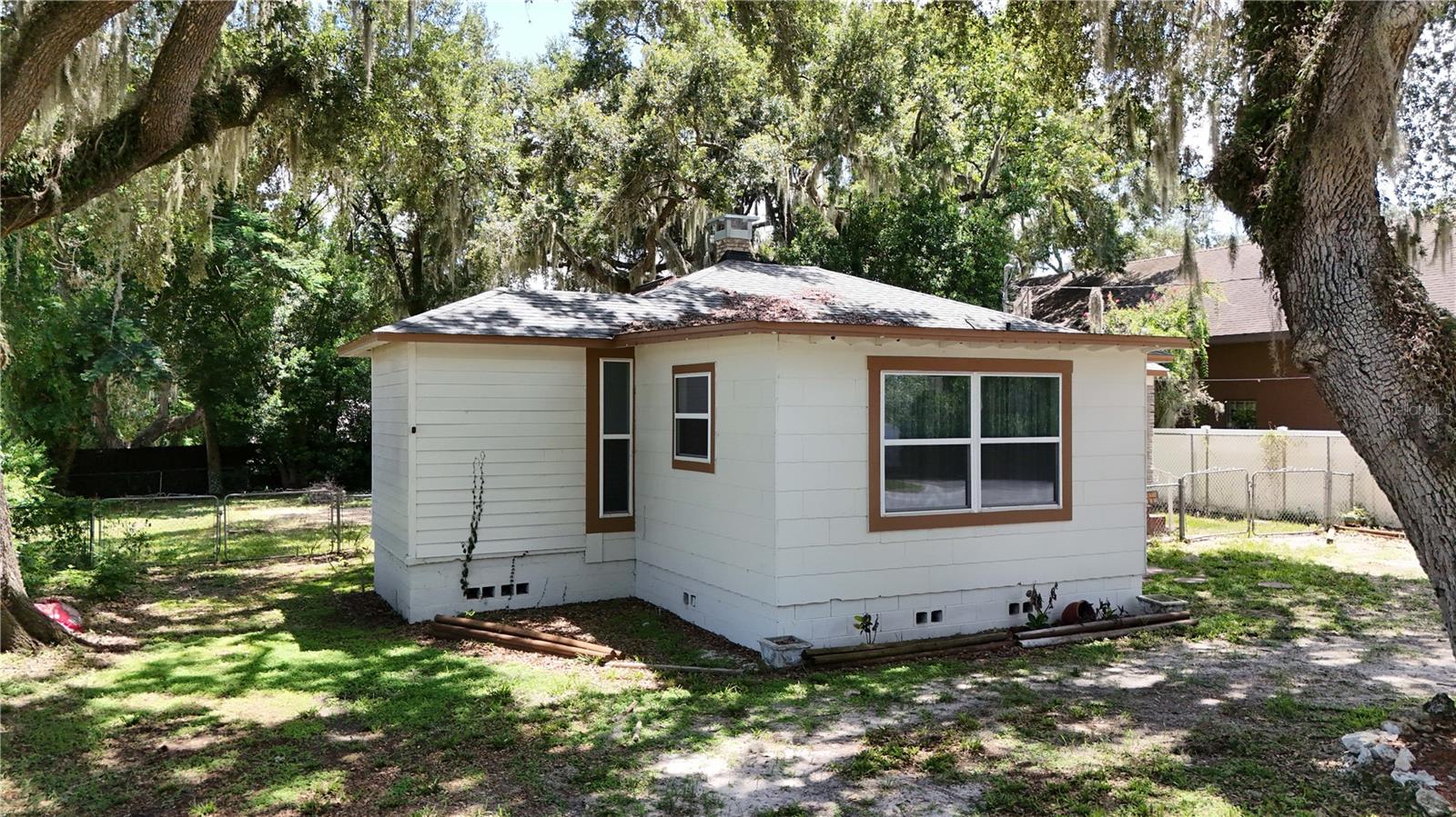 LEESBURG CASA GRANDE MANOR - Residential