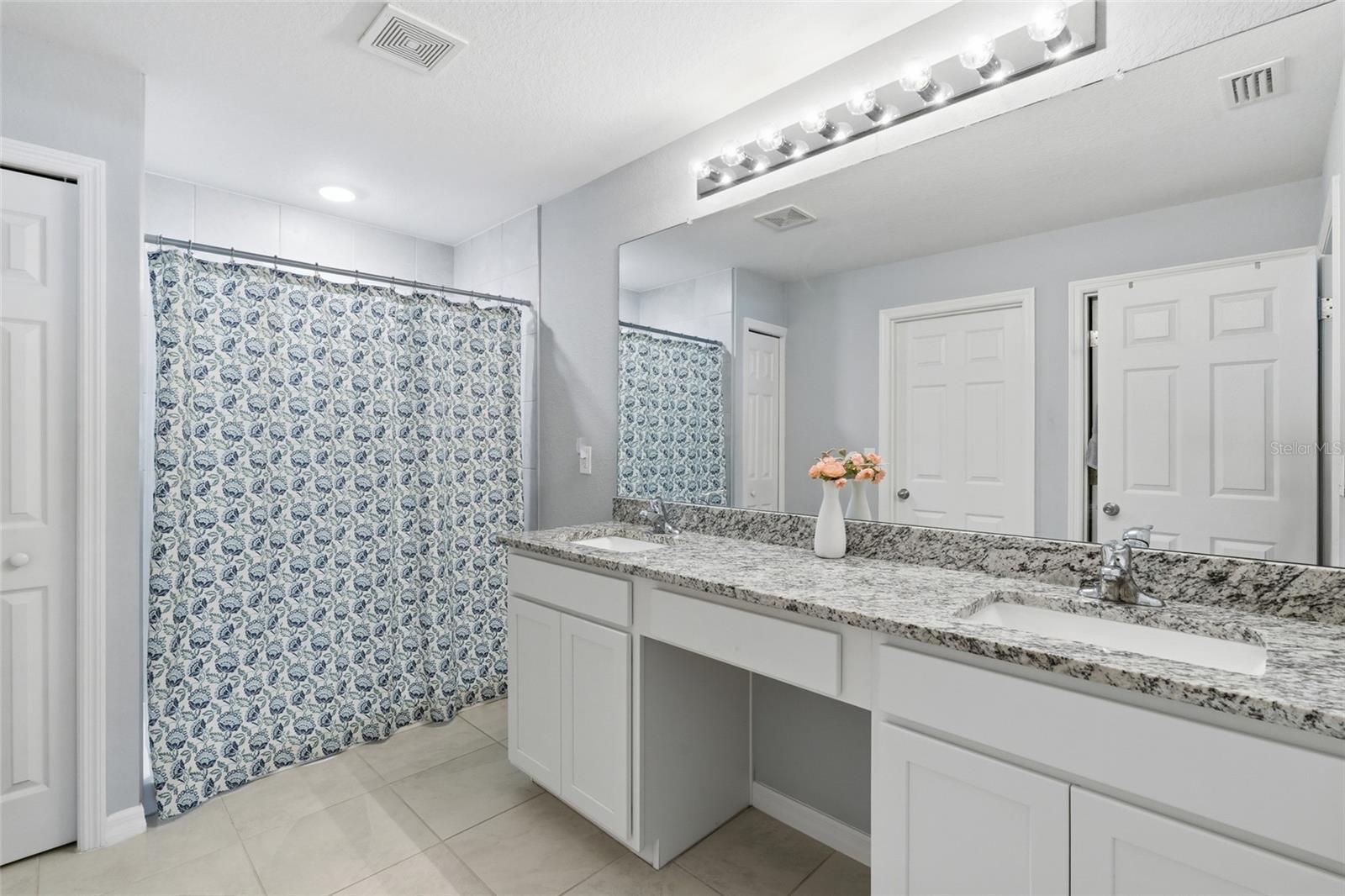 PUNTA GORDA ISLES SEC 16 - Residential