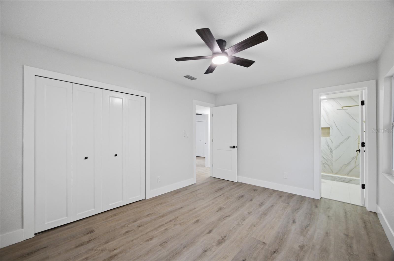 PINE RIDGE - Residential