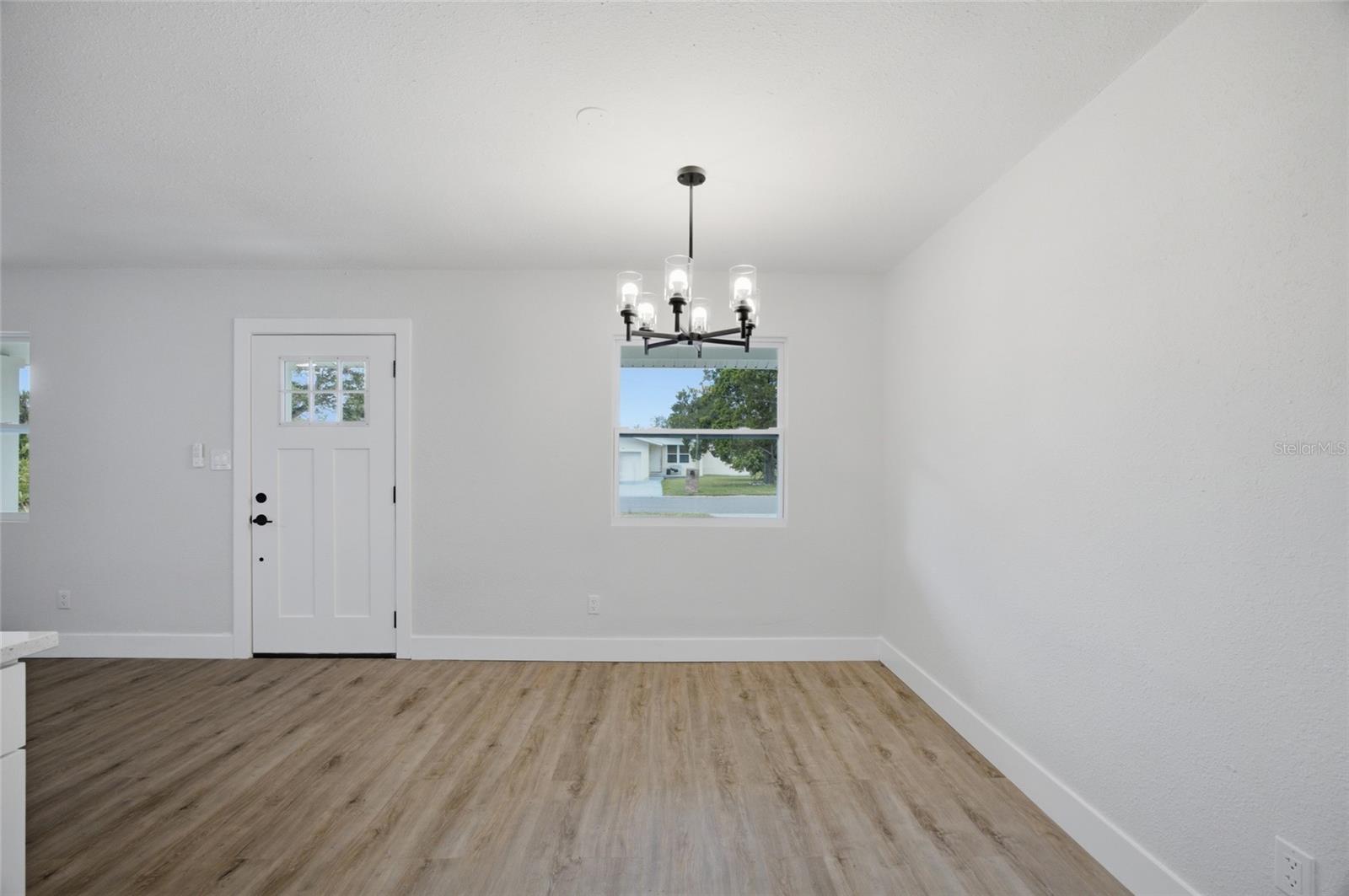 PINE RIDGE - Residential