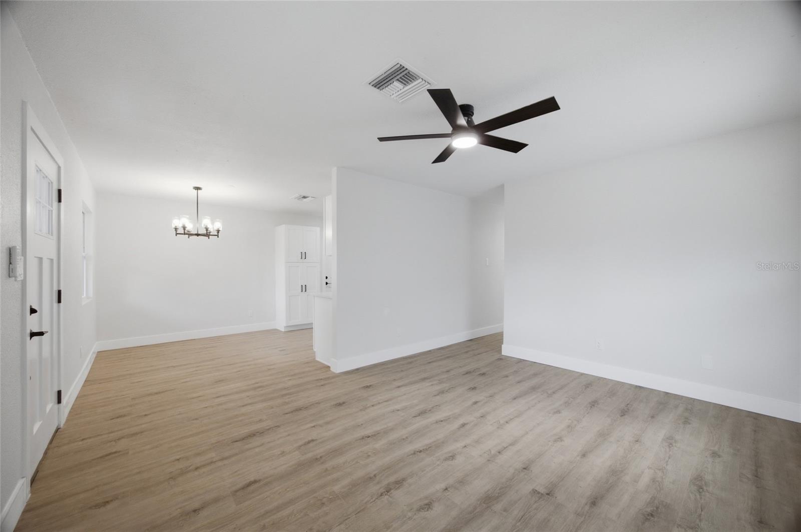 PINE RIDGE - Residential