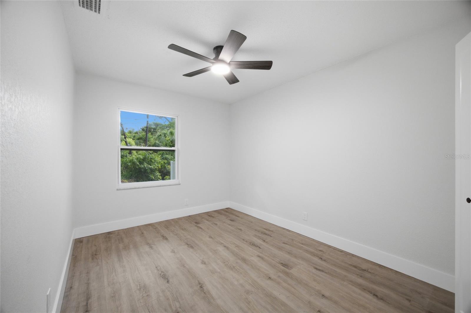 PINE RIDGE - Residential