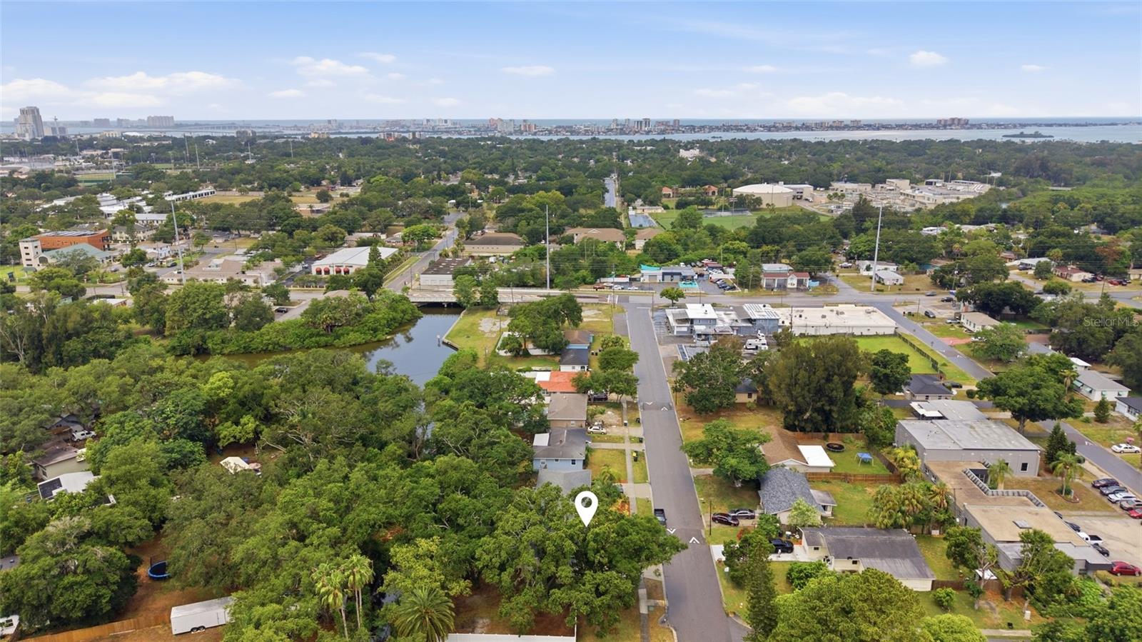 PINE RIDGE - Residential