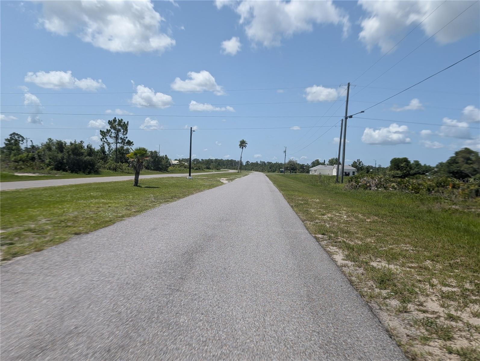 INDIAN LAKE ESTATES - Land