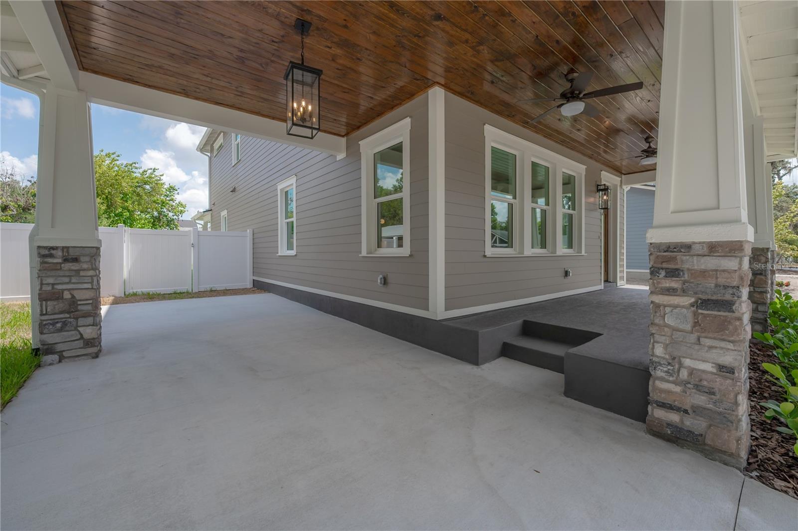 NEBRASKA HEIGHTS - Residential