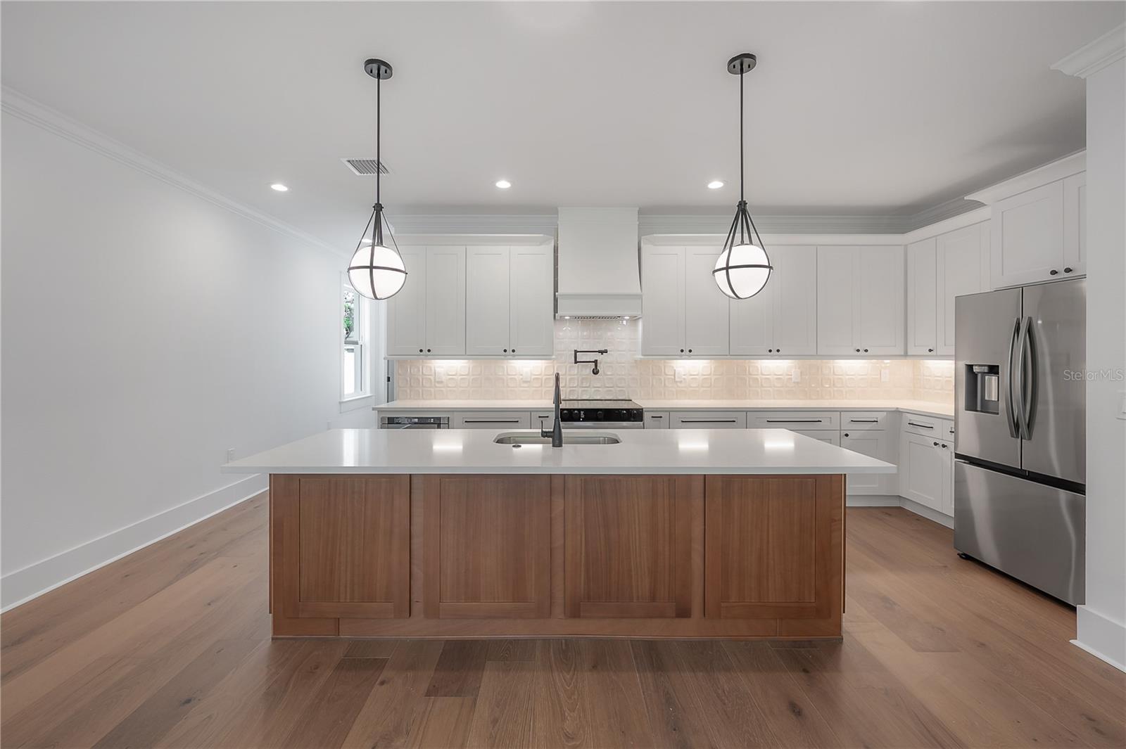 NEBRASKA HEIGHTS - Residential