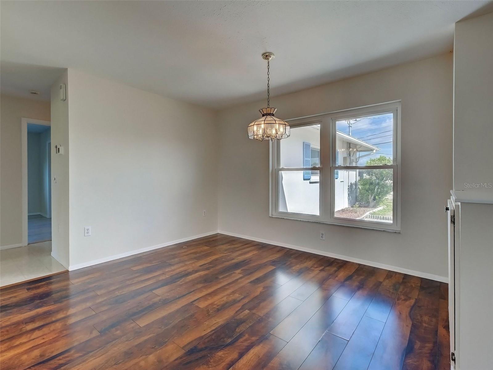 LOT 484 VENICE GARDENS UNIT 8 - Residential