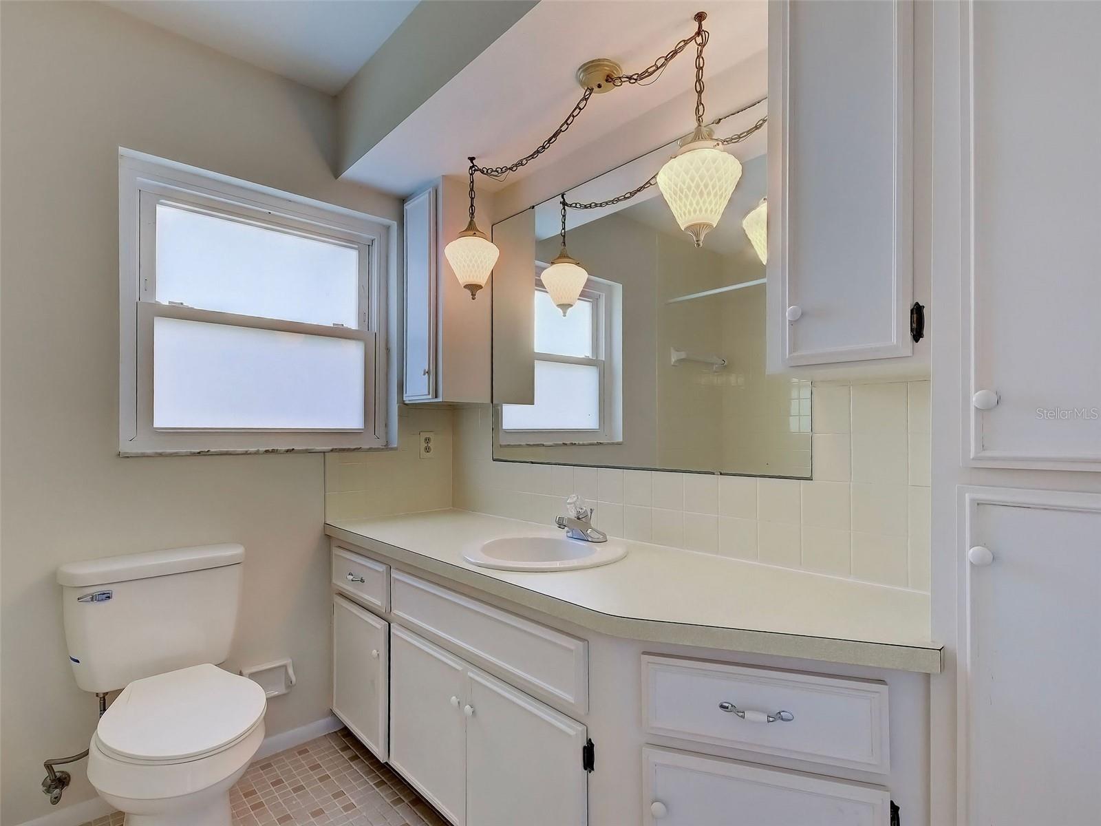 LOT 484 VENICE GARDENS UNIT 8 - Residential