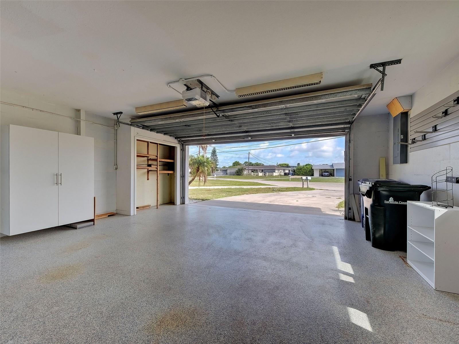 LOT 484 VENICE GARDENS UNIT 8 - Residential