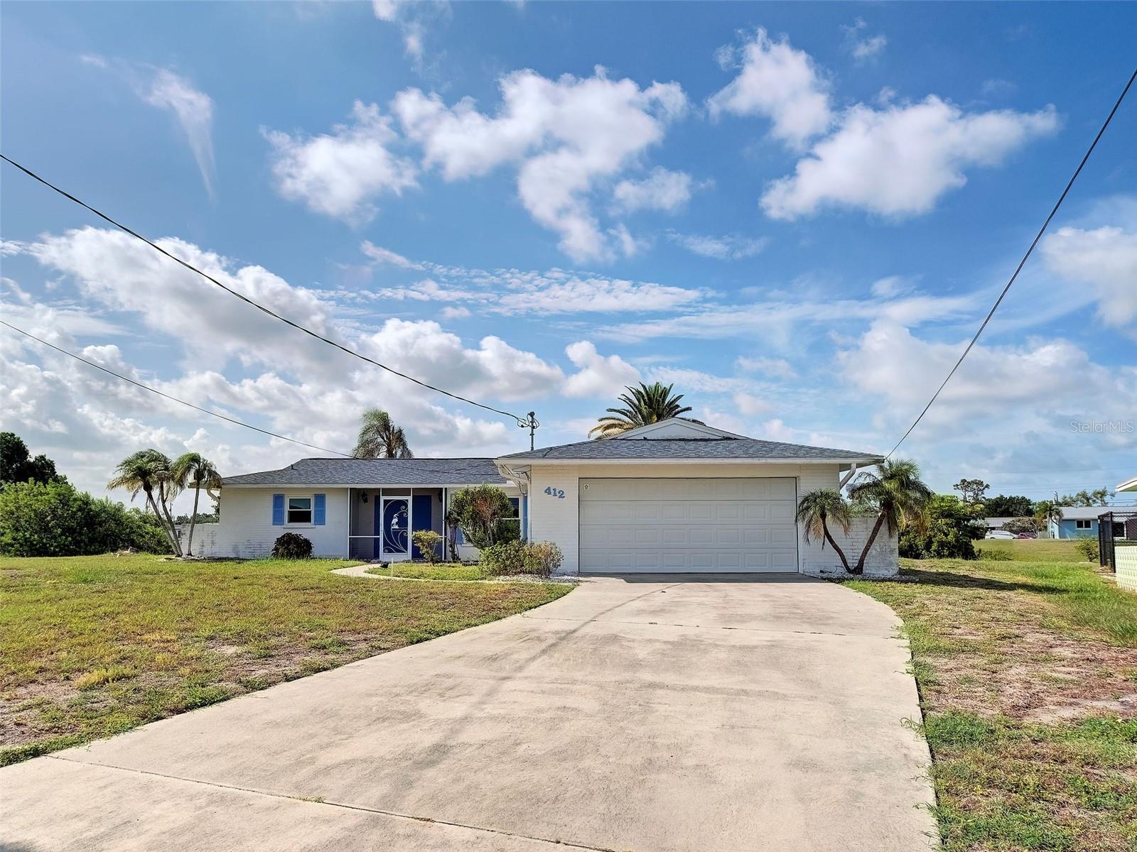LOT 484 VENICE GARDENS UNIT 8 - Residential