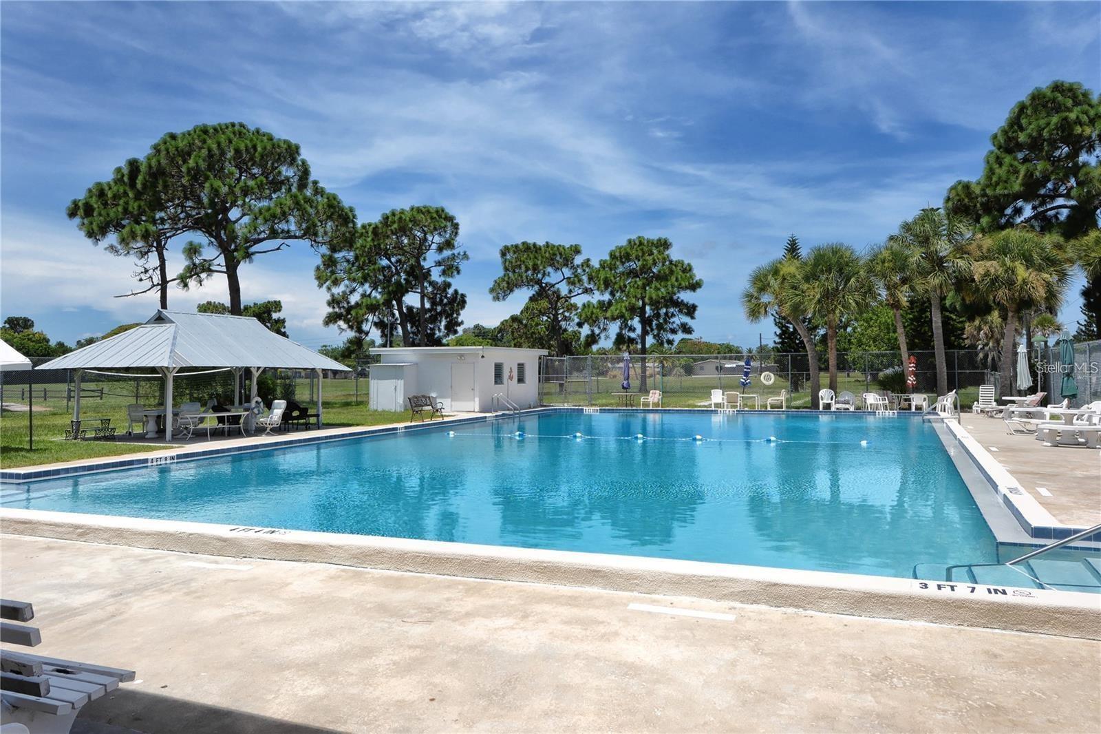 LOT 484 VENICE GARDENS UNIT 8 - Residential