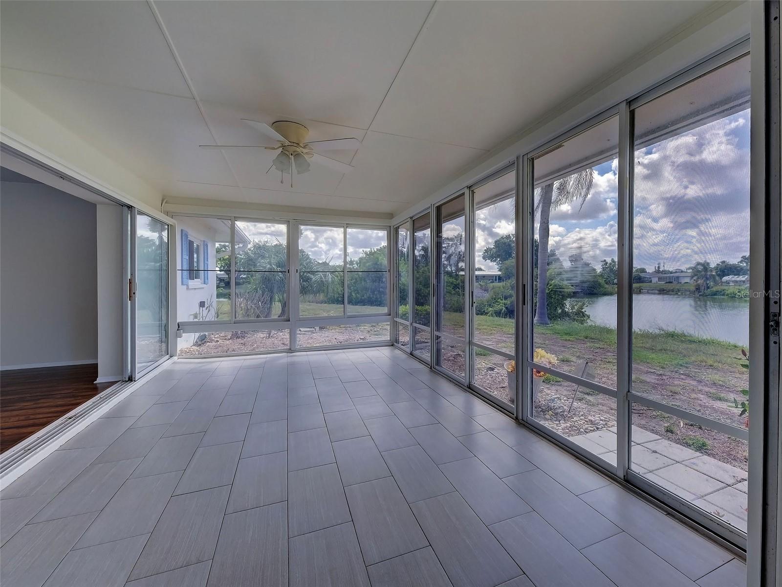 LOT 484 VENICE GARDENS UNIT 8 - Residential