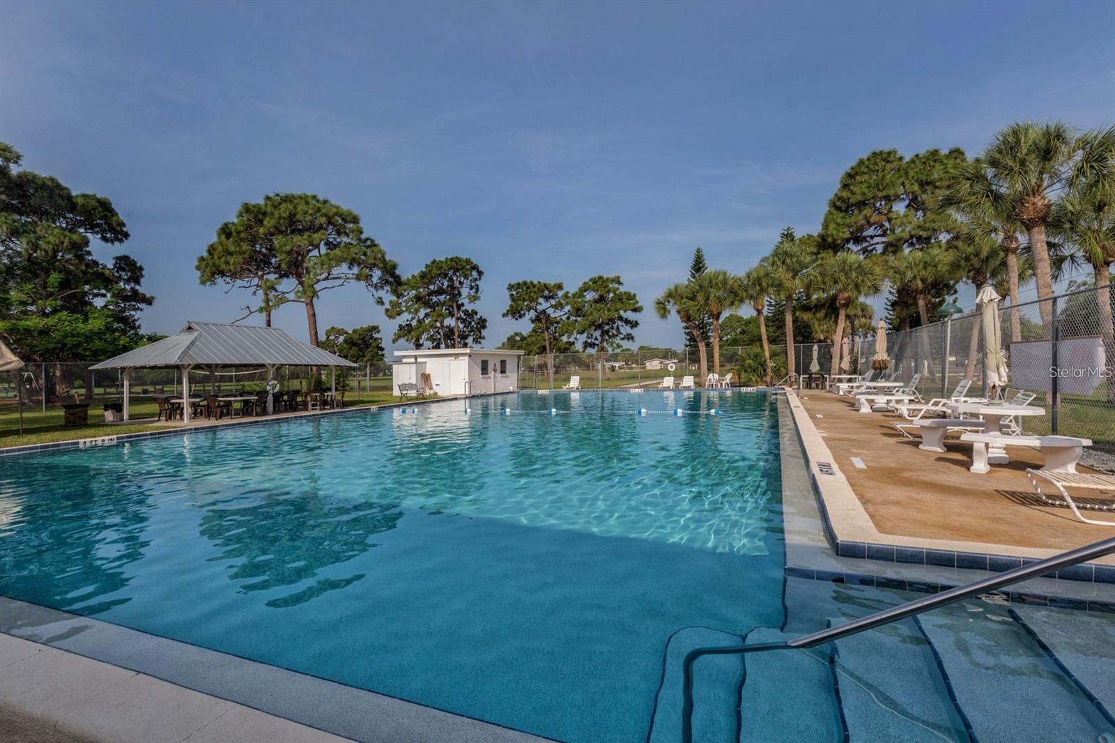 LOT 484 VENICE GARDENS UNIT 8 - Residential