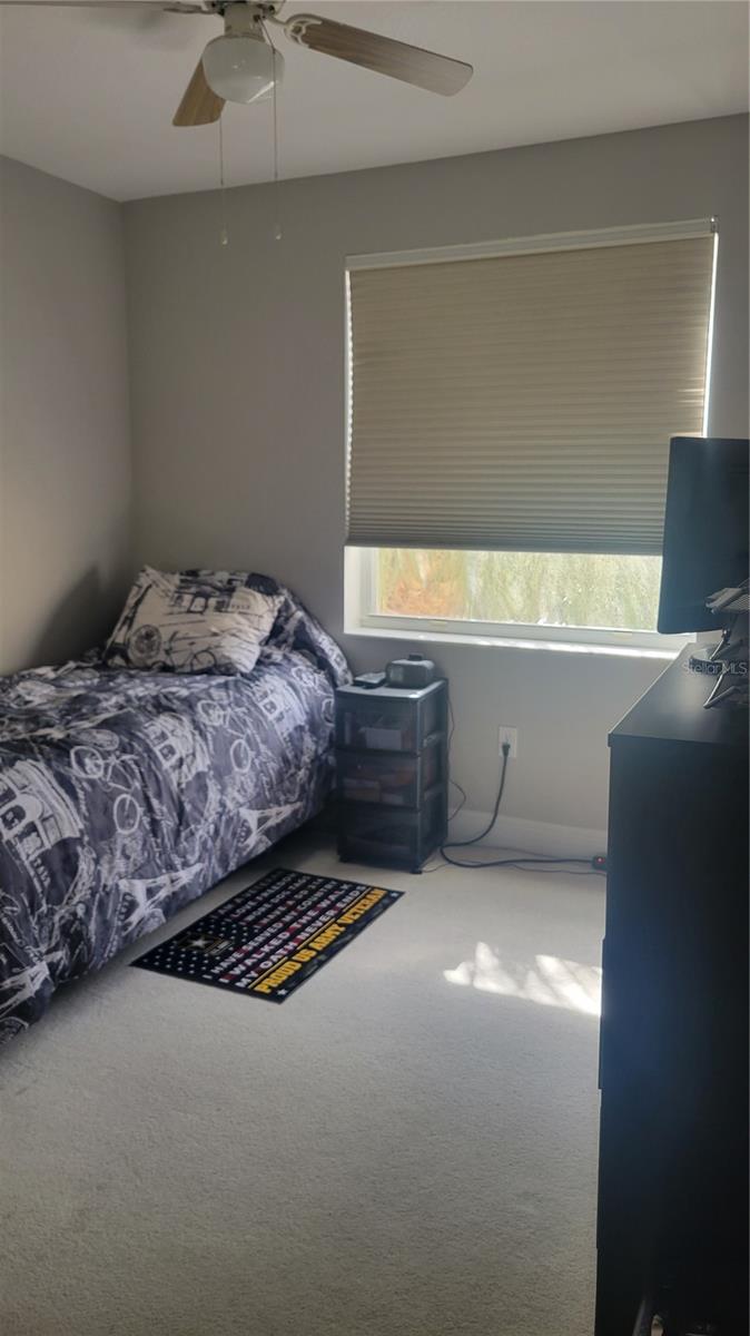 TOWNGATE 156-11 B - Residential