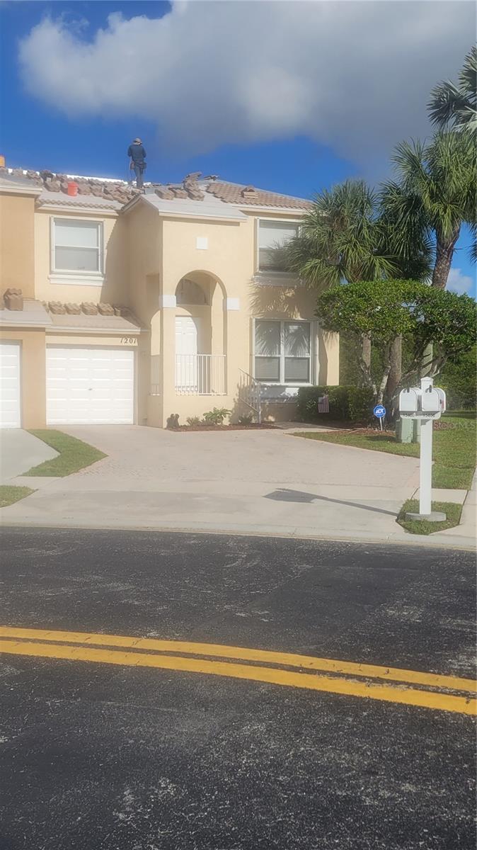 Beautiful 2-story townhome in Park Crossing at Towngate features 3 bedrooms, 2.5 bathrooms and a 1-car garage.  It is an end/corner unit on the WATER with a spectacular view you can enjoy while sitting on your extended travertine patio and fenced yard.  The interior was recently painted and new baseboards and vinyl-plank flooring was installed.  The exterior was just painted and it has a brand new roof. It comes with hurricane-rated accordion shutters.  The driveway has pavers and is long enough to park up to four vehicles. The community comes with countless amenities including 24-hour roaming security, cameras at the entrance, playgrounds, pools, tennis courts, baseball & soccer fields and pet-friendly.  It is close to I-75, shopping and hospitals. Silver Palms Elementary is .4 mile away.  Bring your electric-motor boat or kayak and enjoy nature - no gasoline motors. Call it HOME before it’s gone!