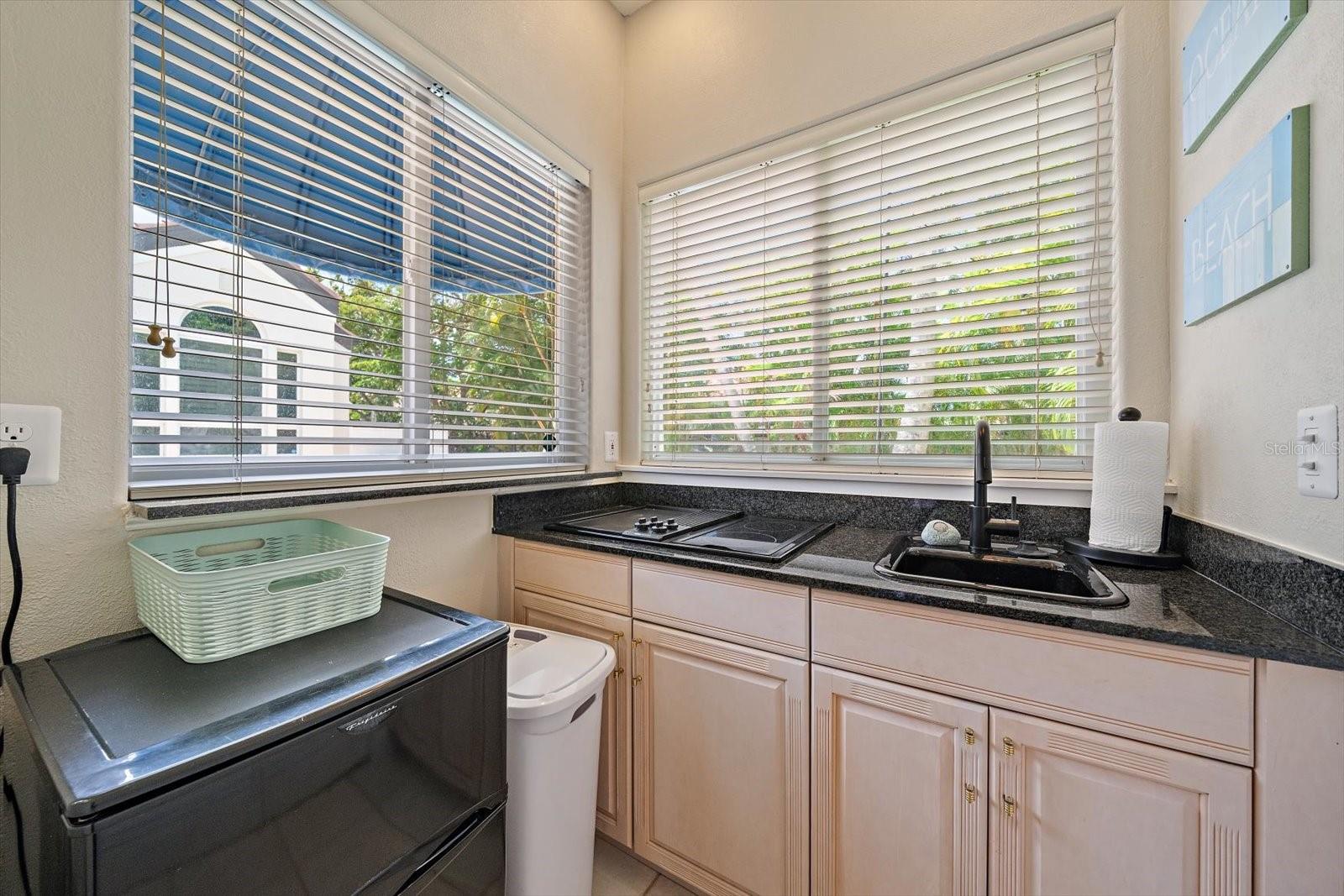 WESTON POINTE - Residential