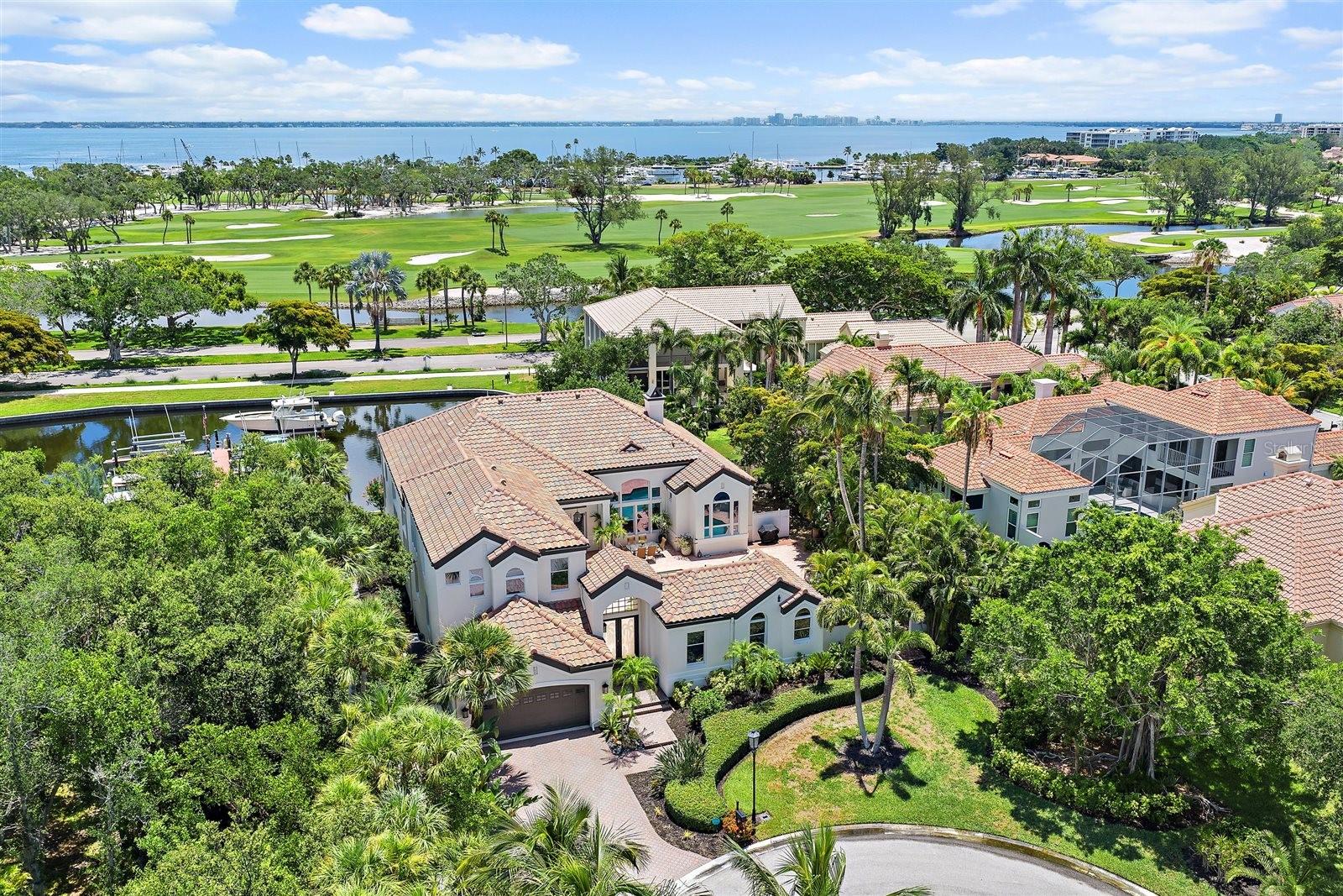 WESTON POINTE - Residential