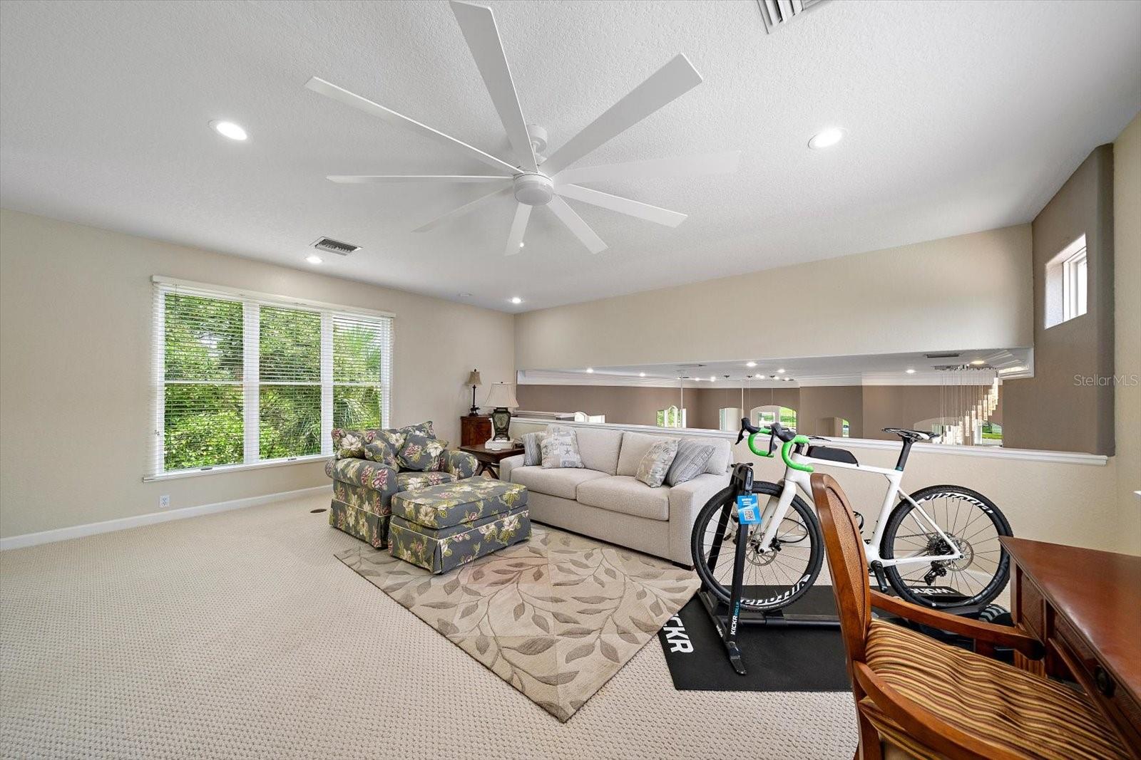 WESTON POINTE - Residential
