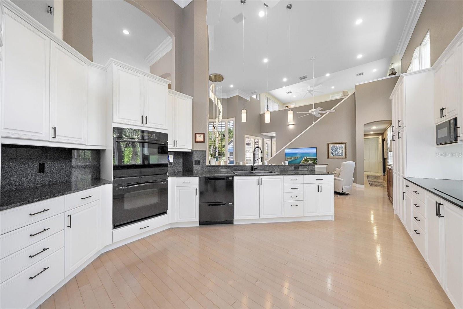 WESTON POINTE - Residential