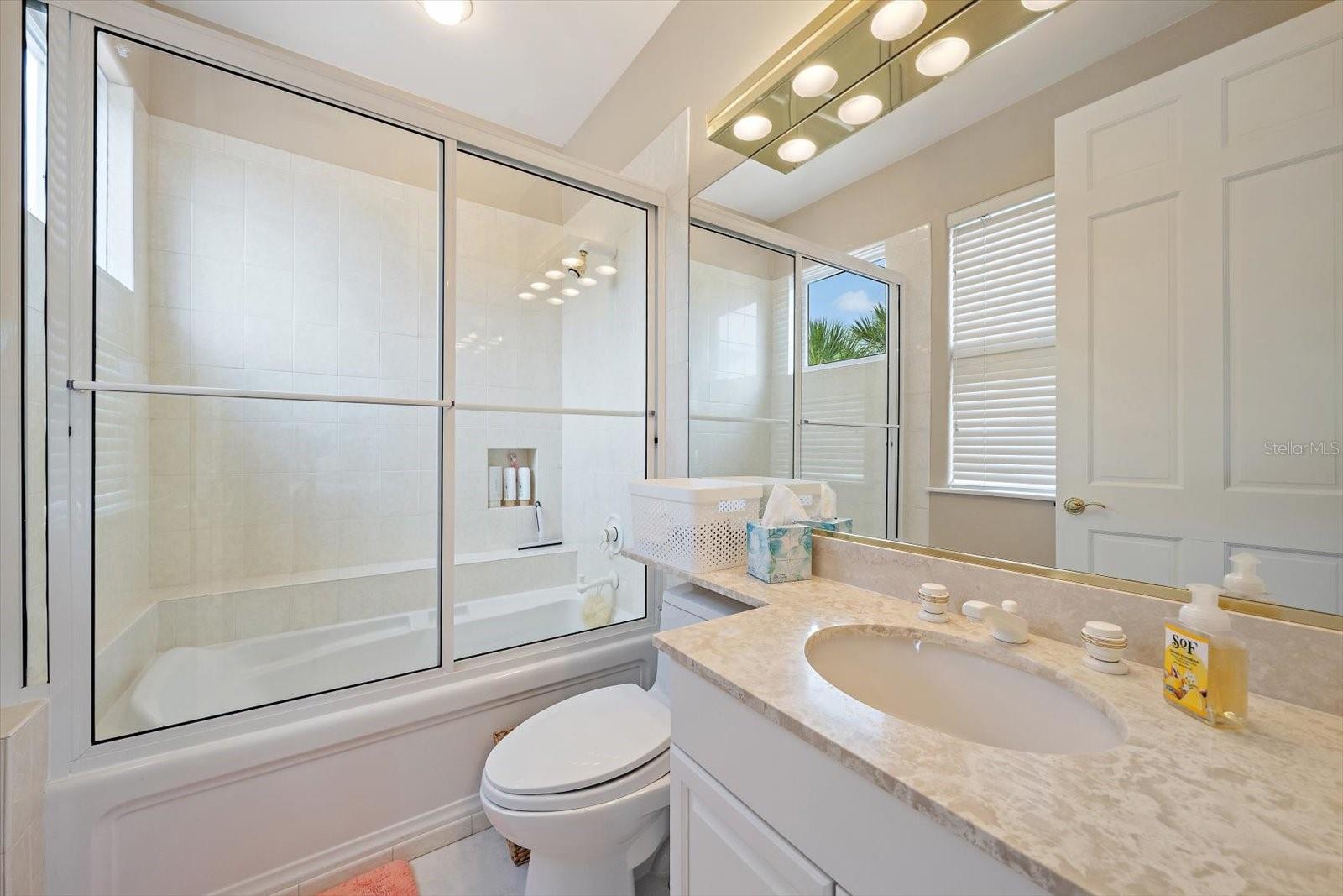 WESTON POINTE - Residential