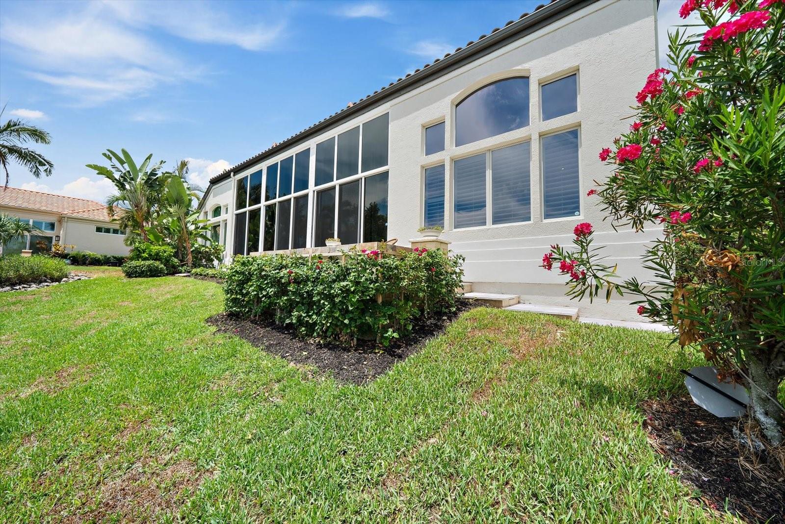 WESTON POINTE - Residential
