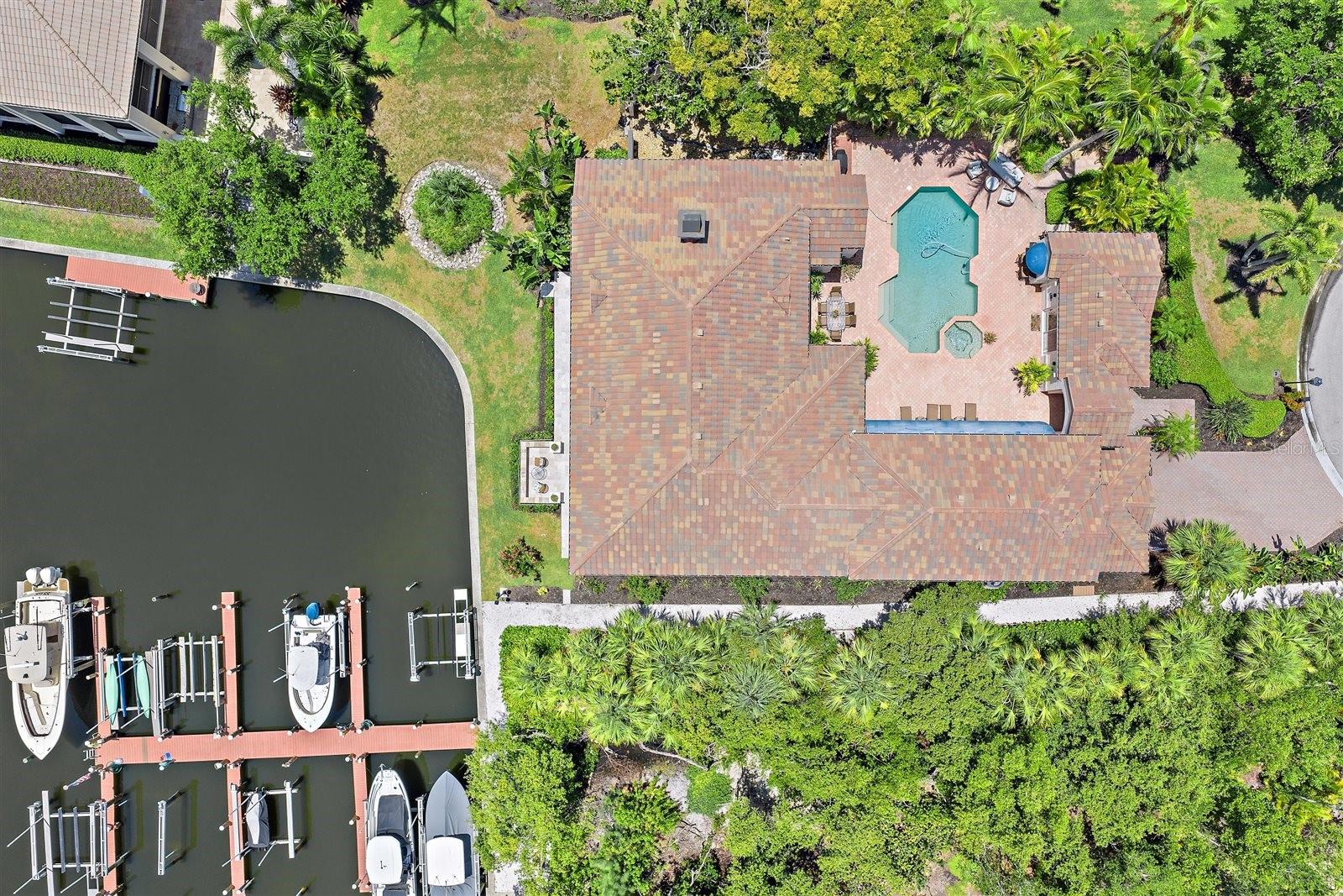 WESTON POINTE - Residential