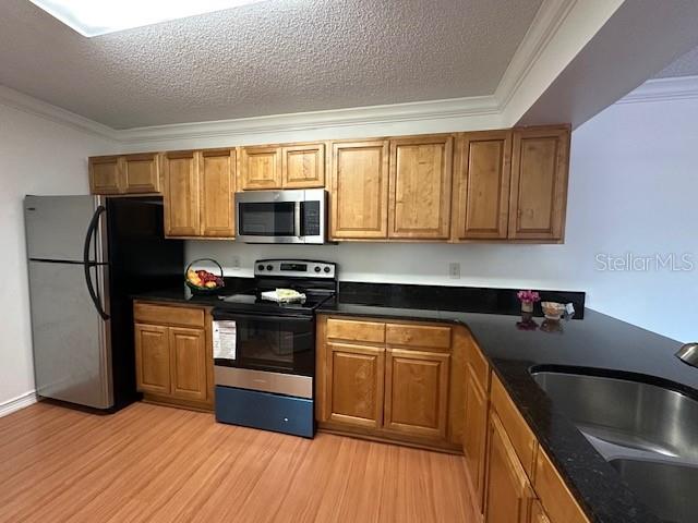 OXFORD SQUARE CONDO - Residential