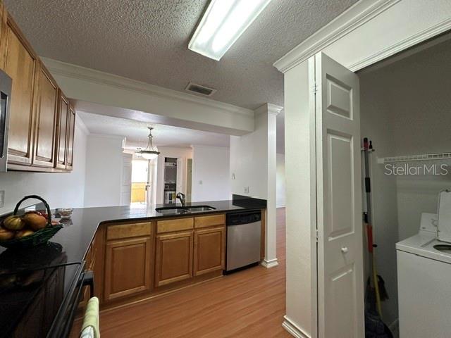 OXFORD SQUARE CONDO - Residential