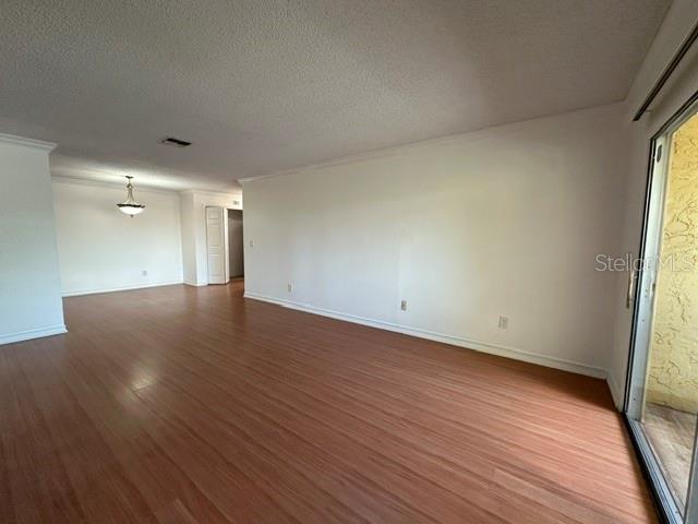 OXFORD SQUARE CONDO - Residential