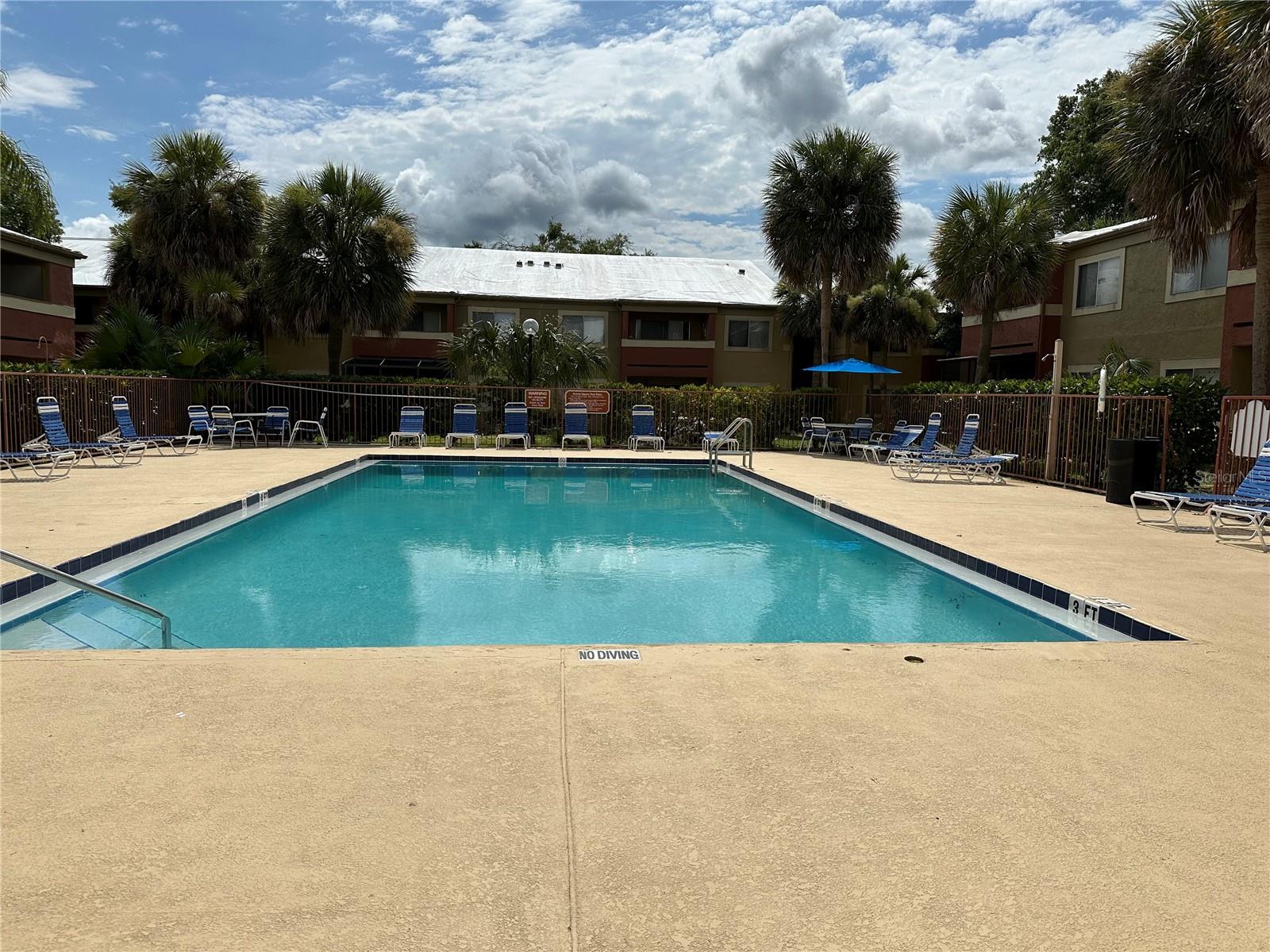 OXFORD SQUARE CONDO - Residential