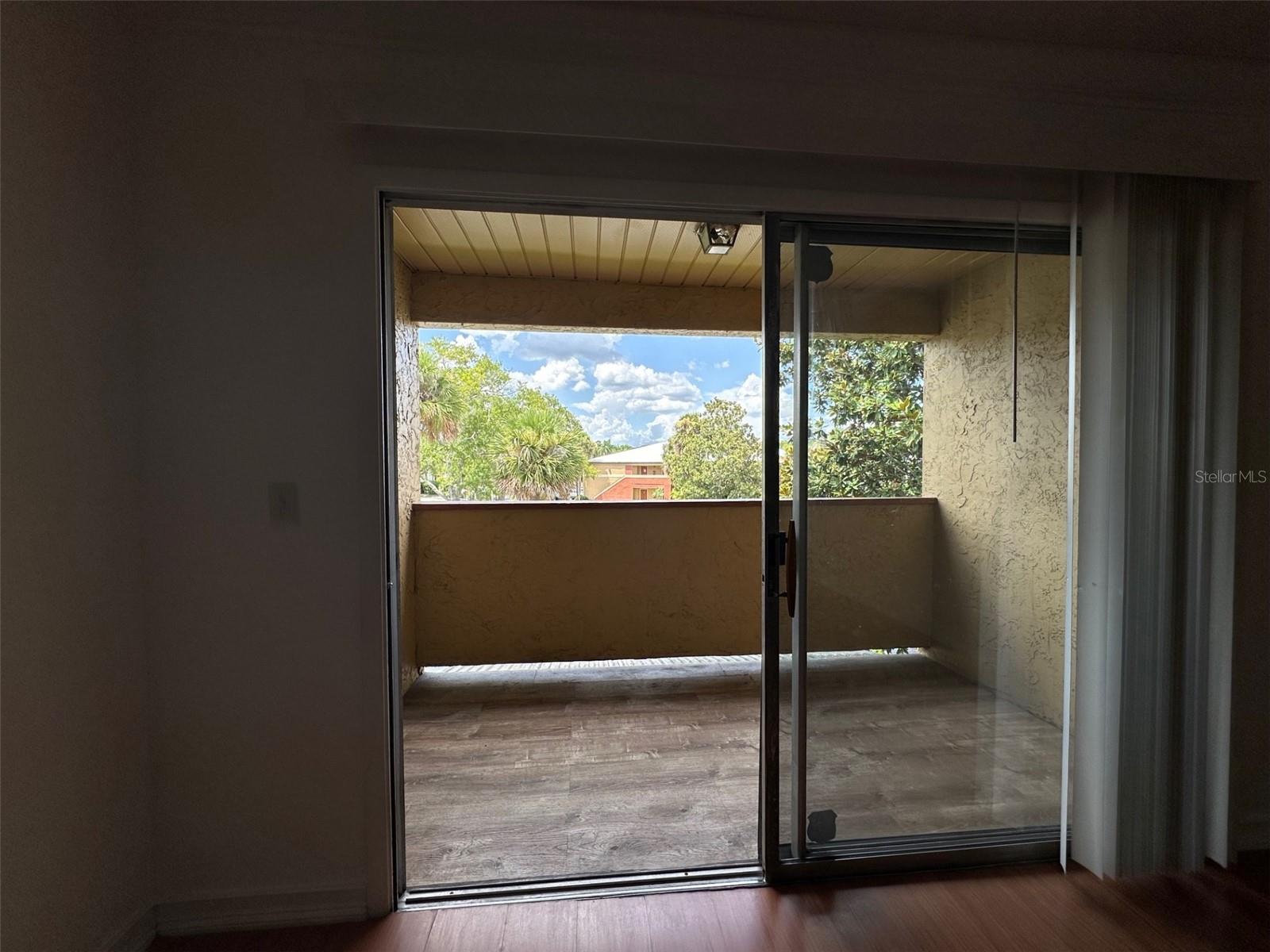 OXFORD SQUARE CONDO - Residential