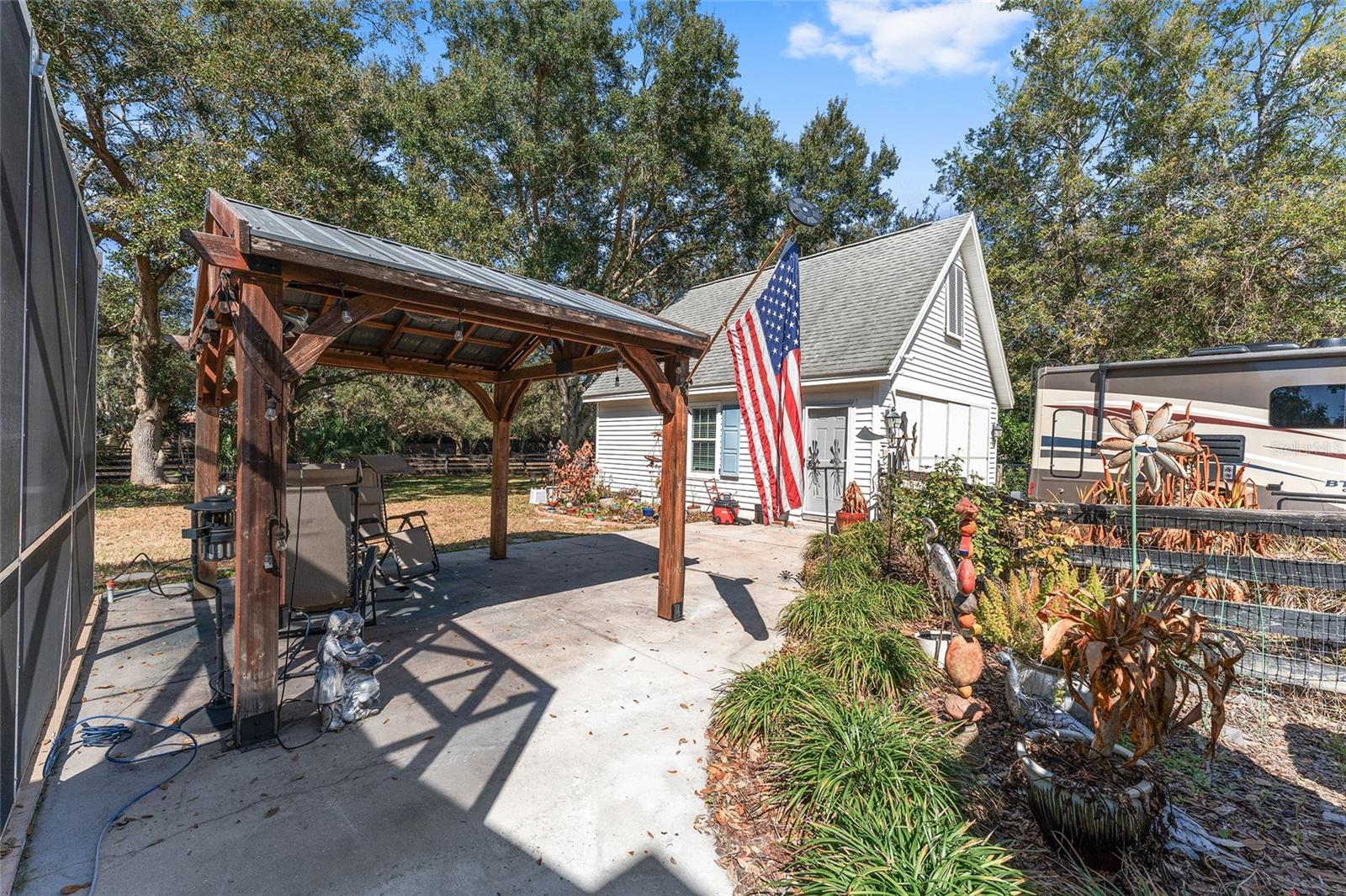 GLEN HOLLOW FARMS - Residential