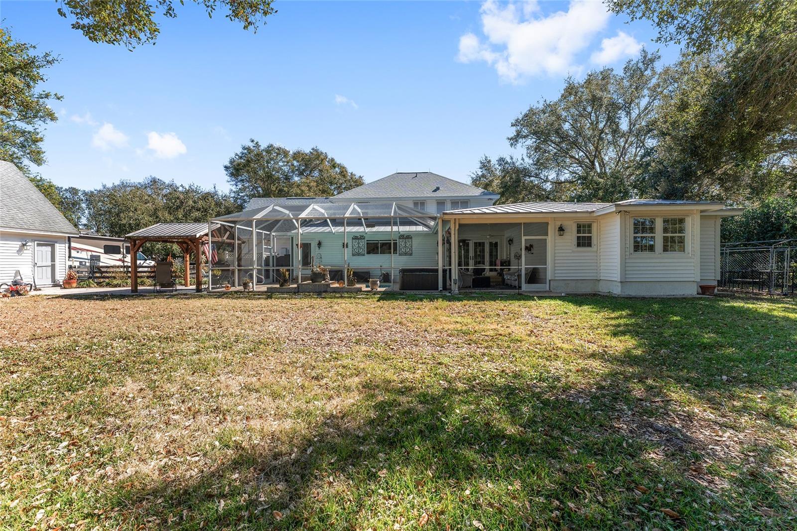 GLEN HOLLOW FARMS - Residential