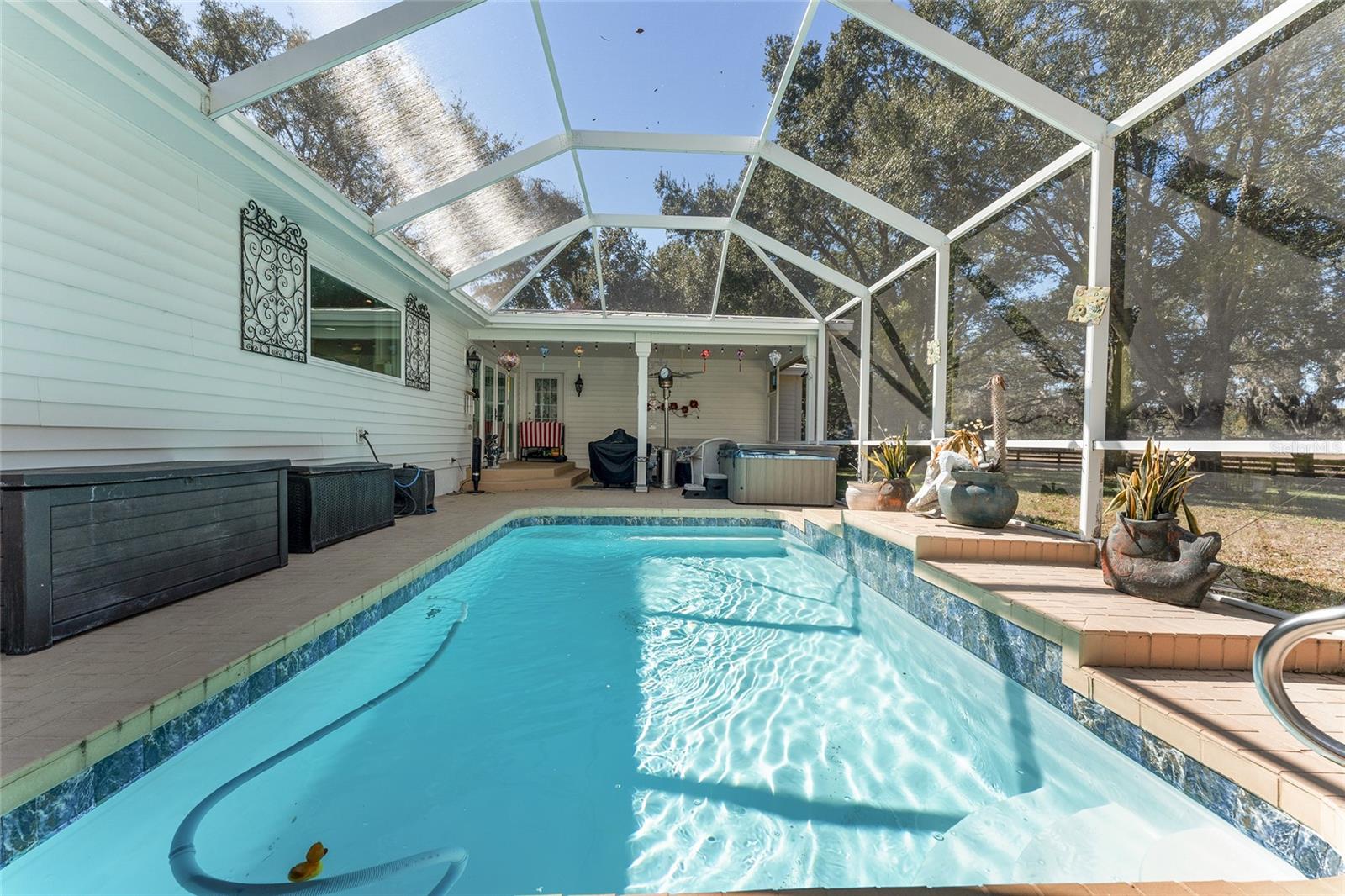 GLEN HOLLOW FARMS - Residential