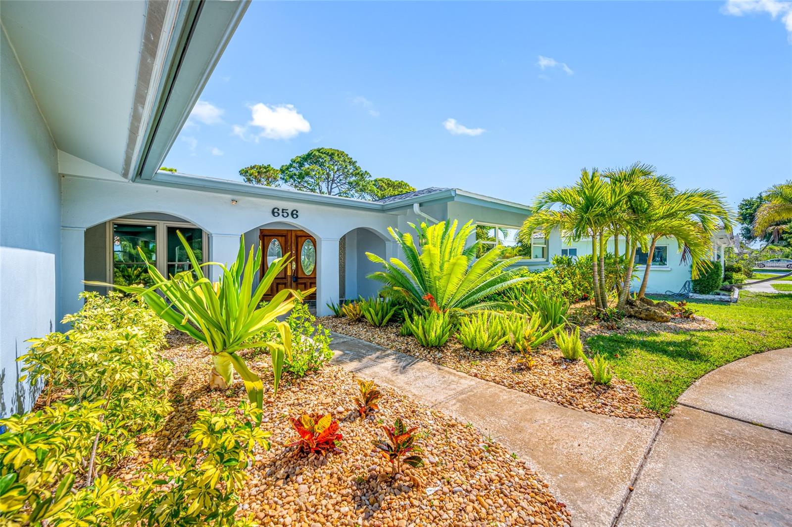 BELLEAIR ESTATES - Residential