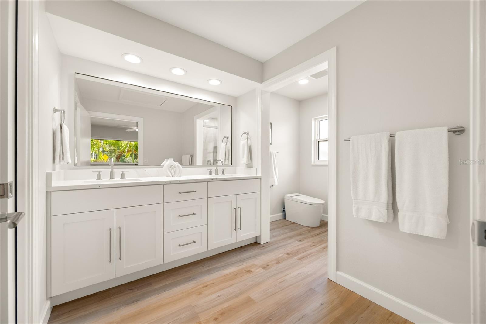 BELLEAIR ESTATES - Residential