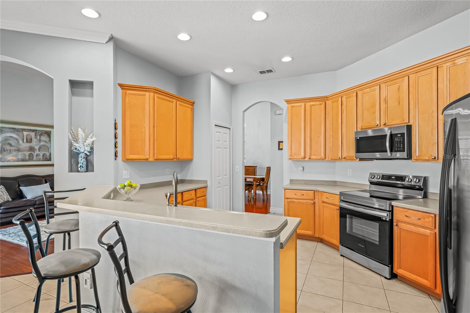 WEST HAMPTON - Residential