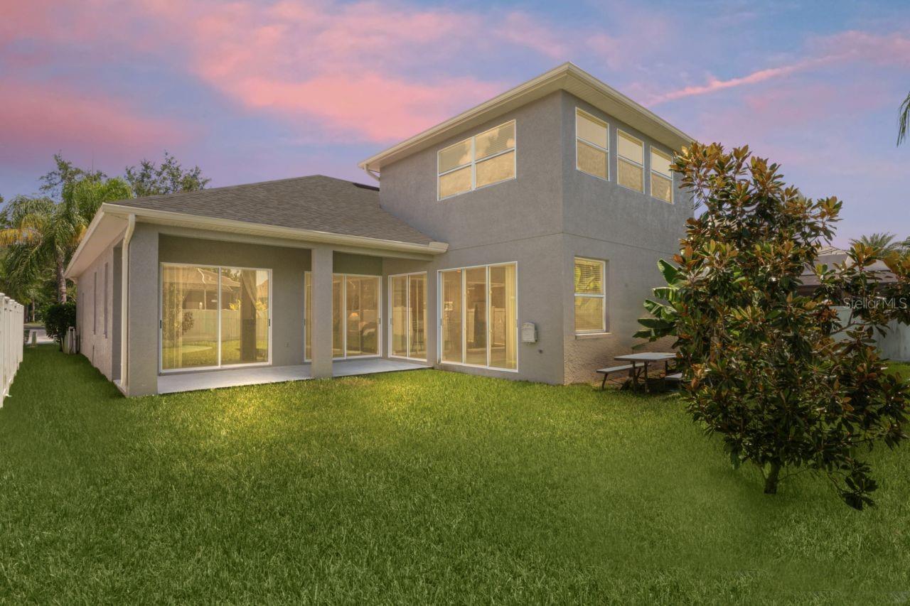 WEST HAMPTON - Residential